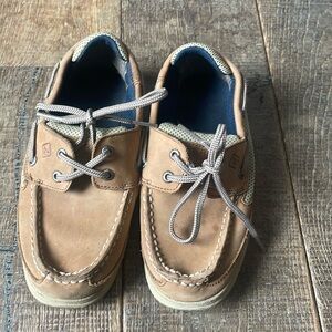 Leather Sperry slip ons
